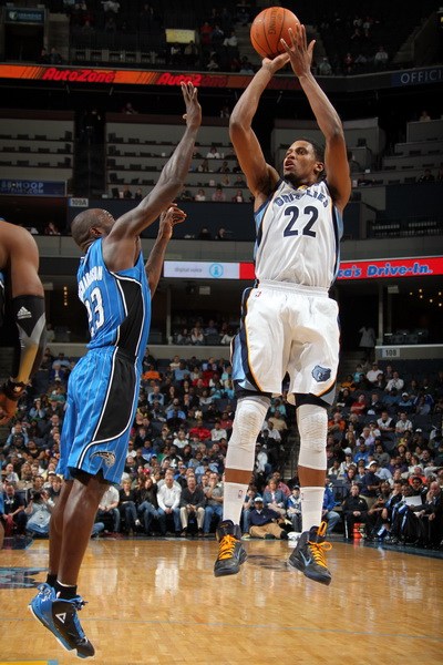 勇士抗衡 勇士抗衡