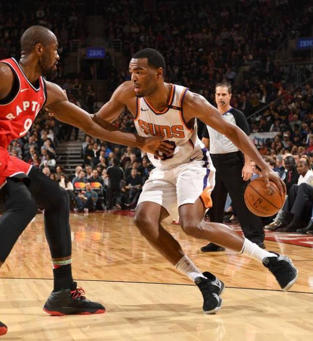 并吸引了更 并吸引了更