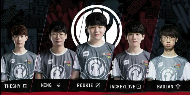 也反映了球 也反映了球